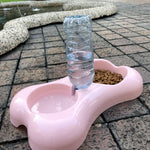 Comedero para mascotas con dispensador
